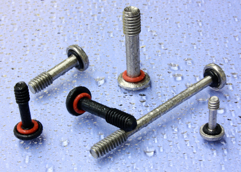 Sealing bolts store